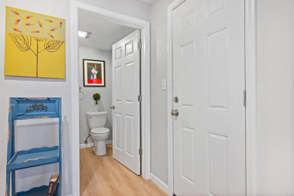 Trendy & Hip South Side Studio Walk To Downtown Pittsburgh Exterior photo